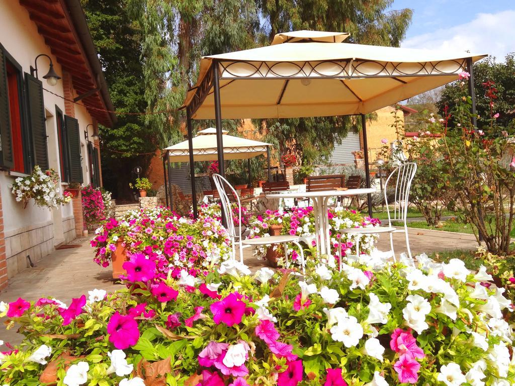 Vakantieboerderij Valle Degli Arci Castel Madama