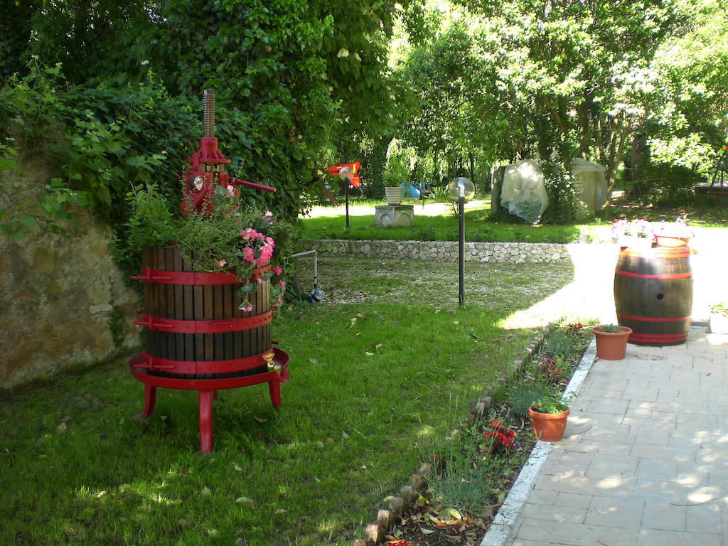 Vakantieboerderij Valle Degli Arci Castel Madama